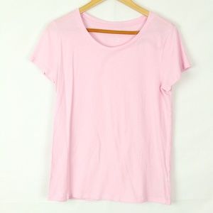 Gap Favorite Favor T-Shirt!!